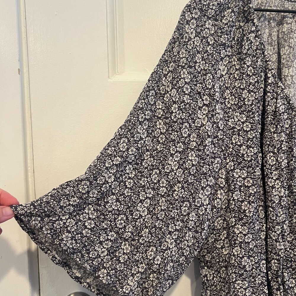 Faherty Blue Floral Top / XXL - Picture 3 of 5